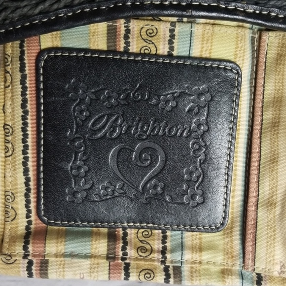 Brighton woven shoulder bag - Picture 8 of 8